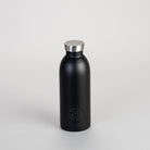 Stein-Tuxedo-Schwarz