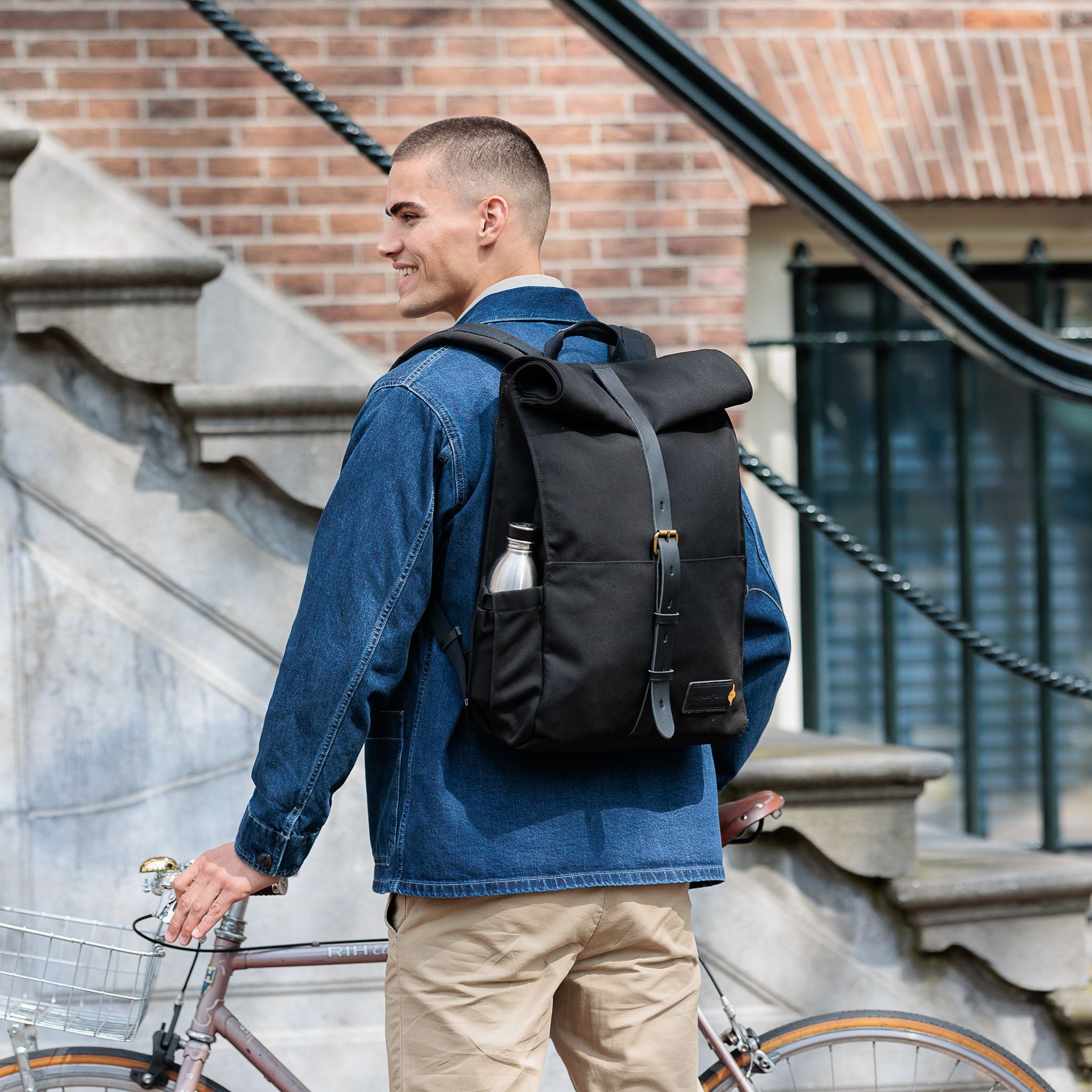 brustgurt-schwarz-karl-alex