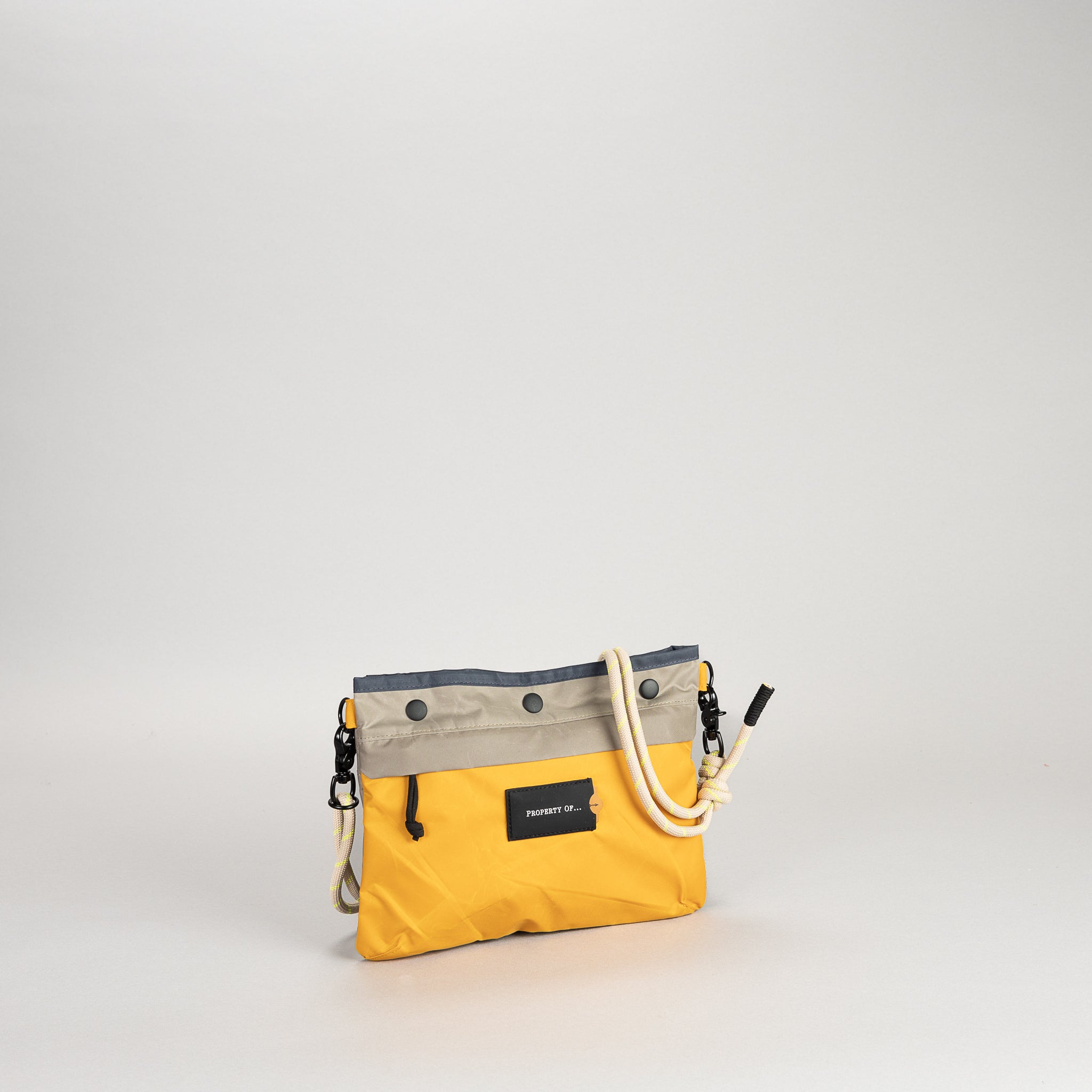 gelb-khaki-marineblau