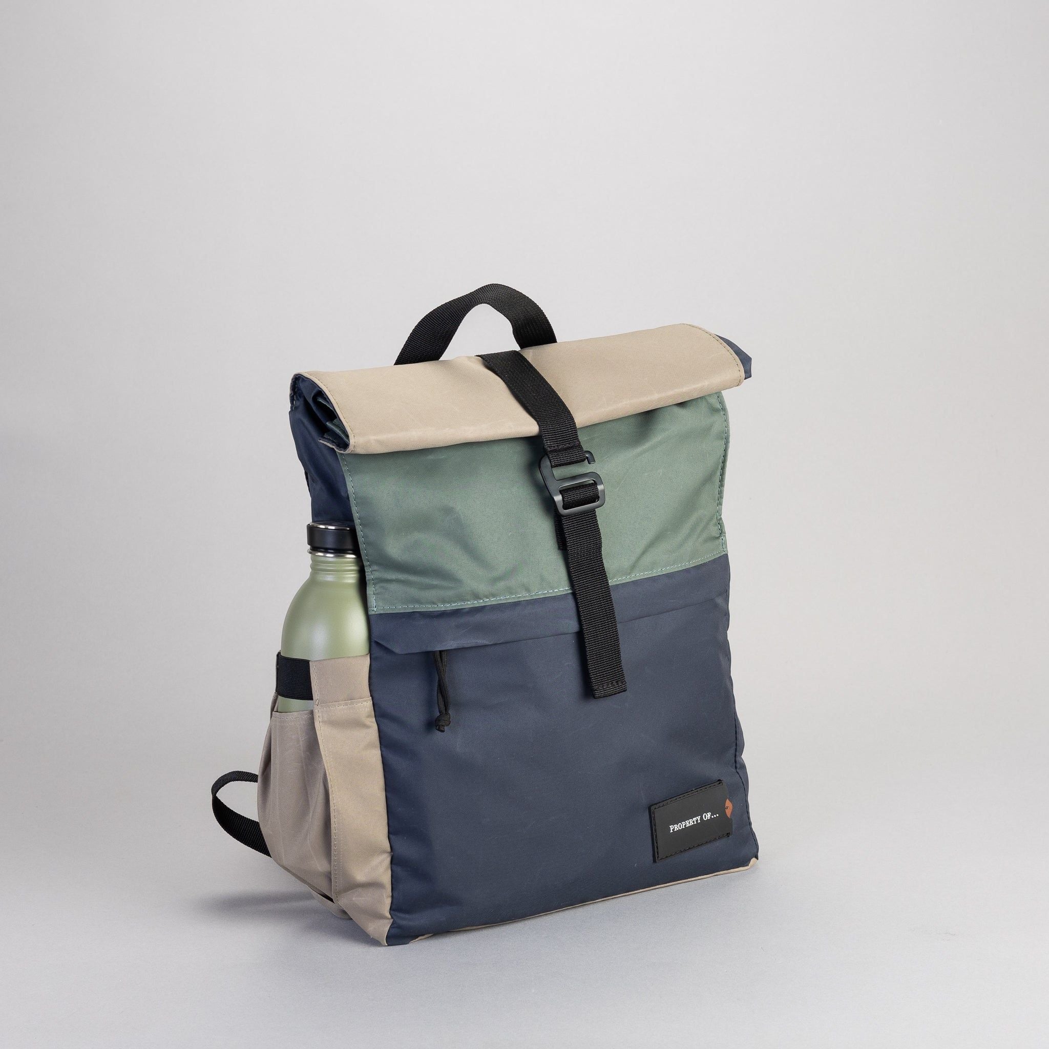 khaki-grün-navy
