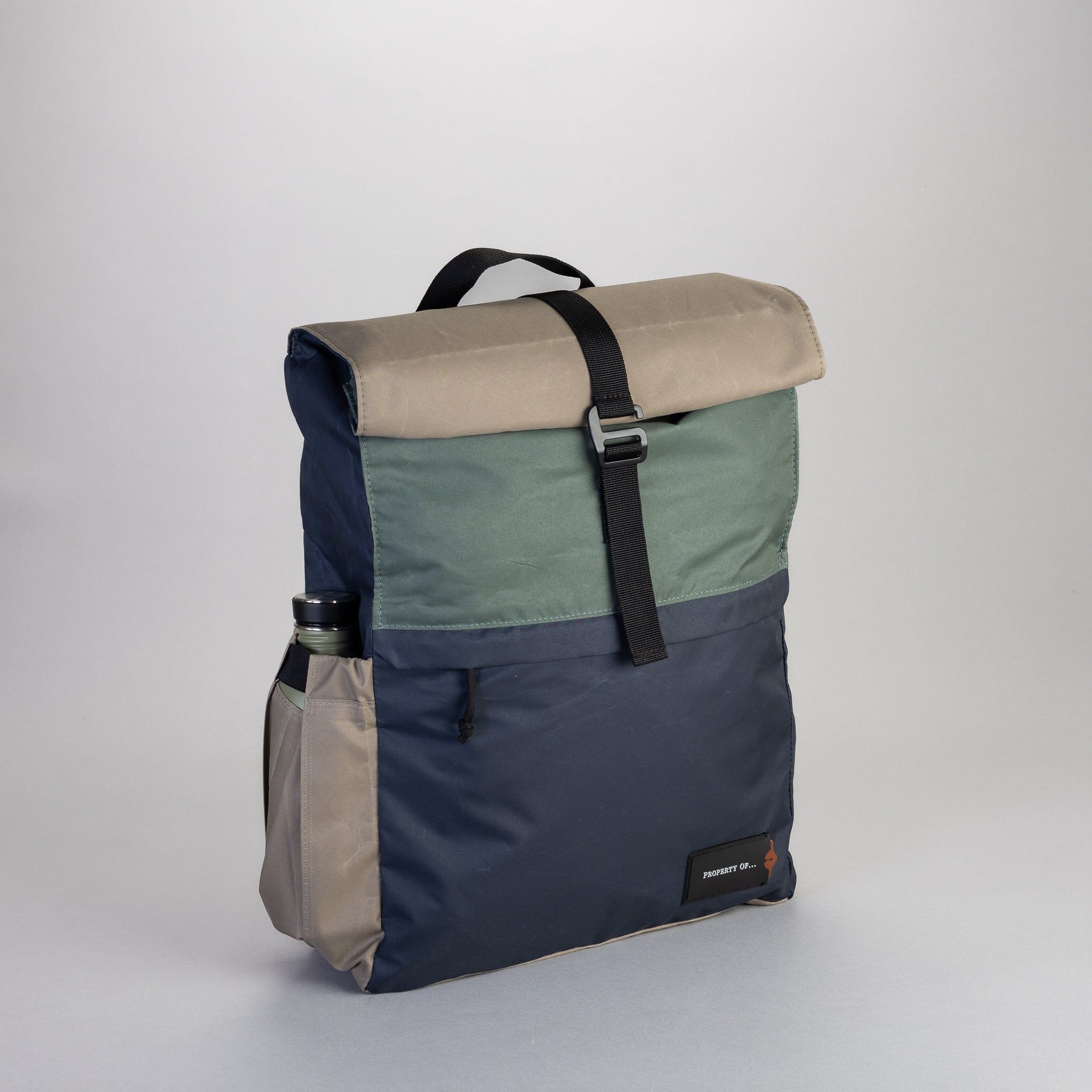 khaki-grün-navy