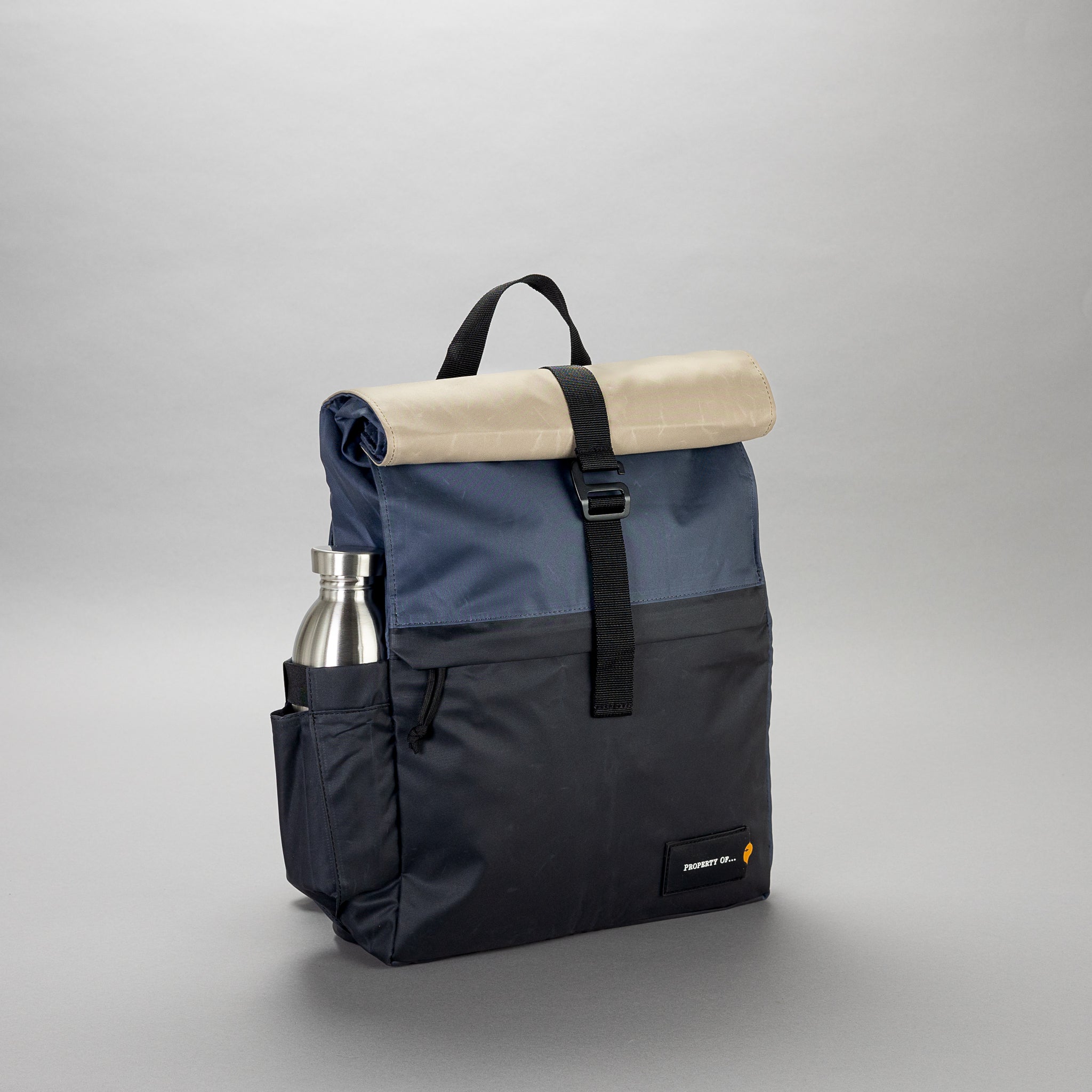khaki-navy-kohle