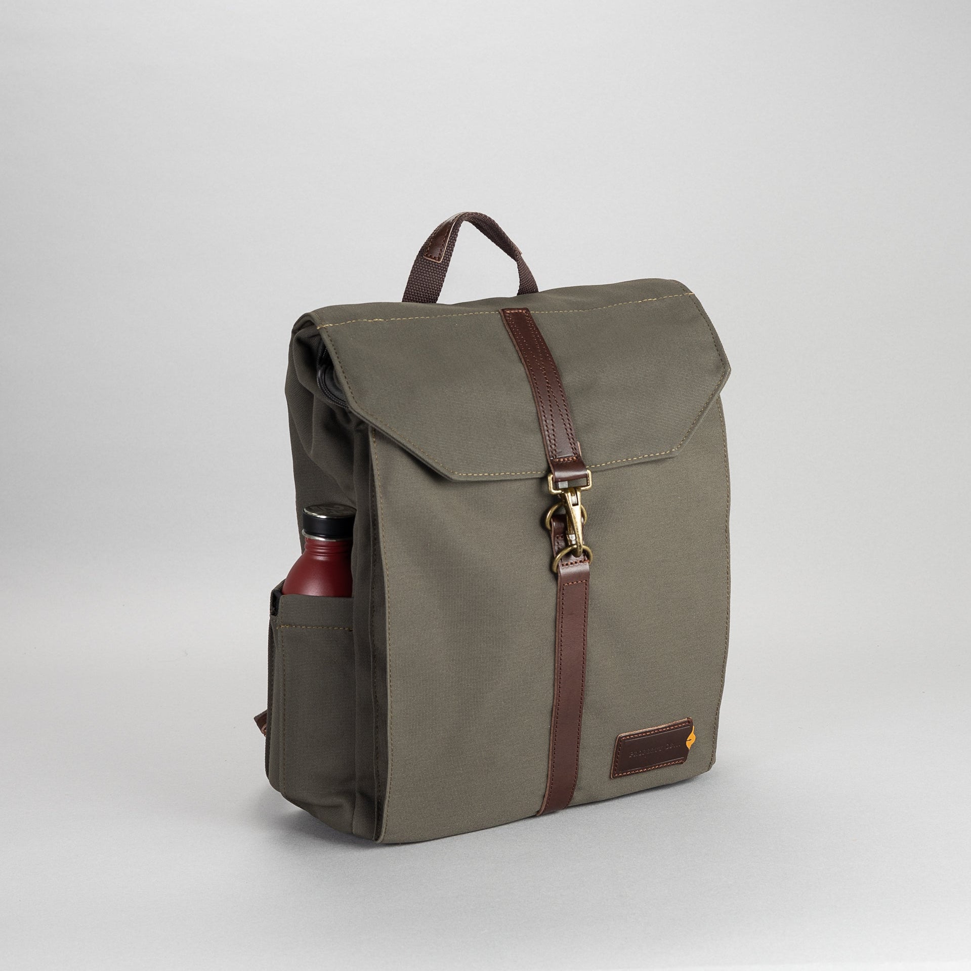 dunkel-wald-dunkel-braun